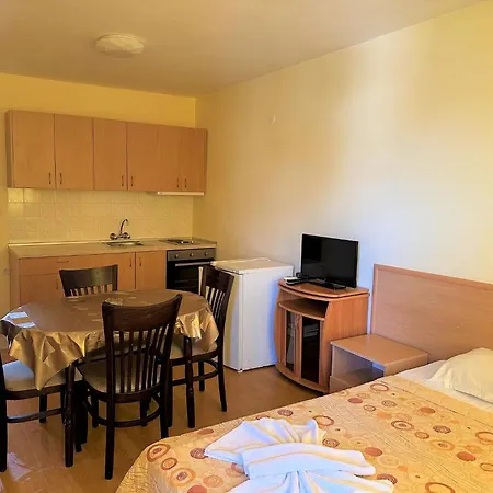 Апартамент Bravo 1 Morenia