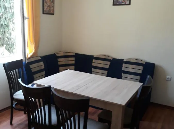 アパート Bravo 1 Morenia